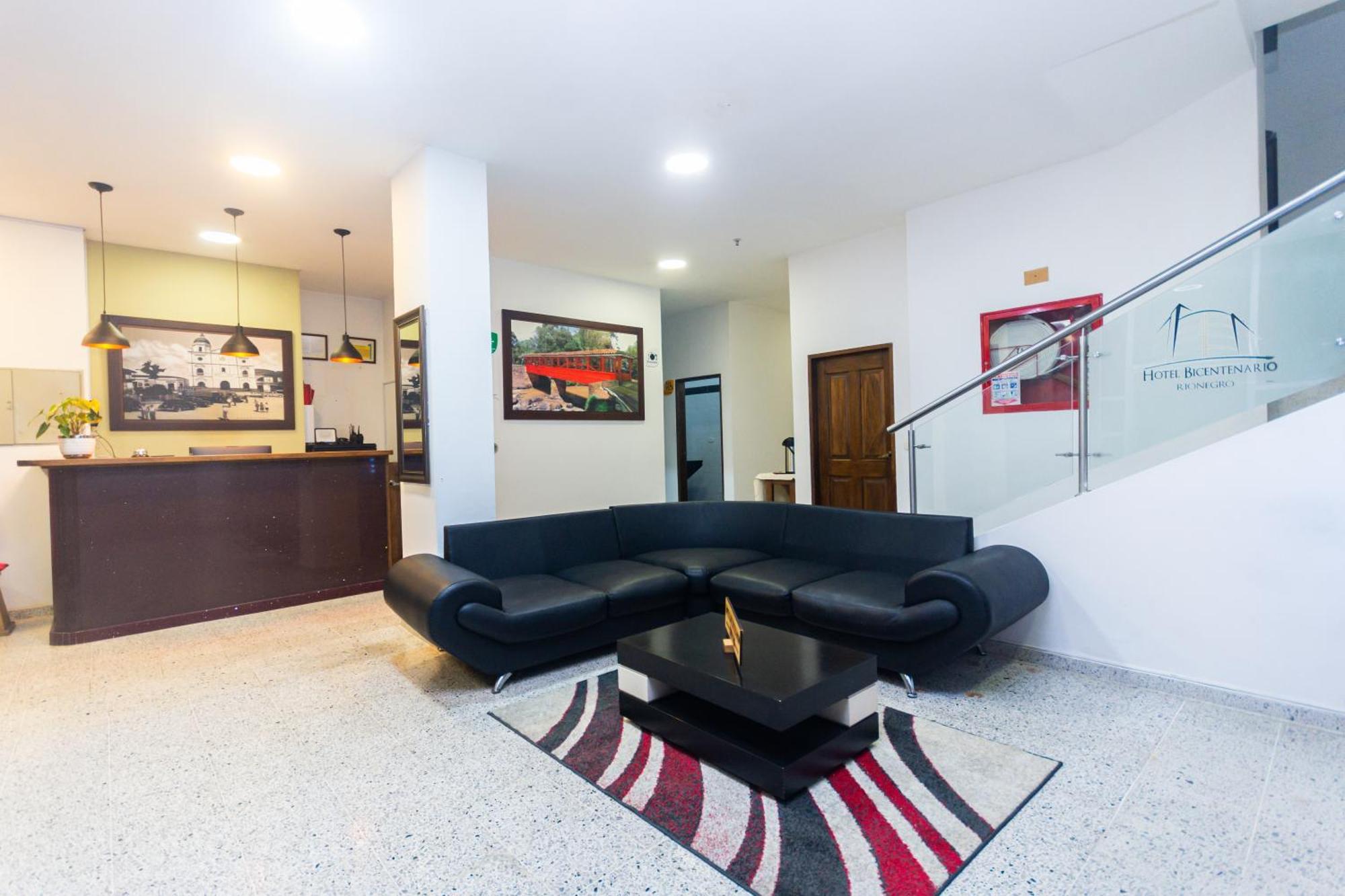 Hotel Bicentenario ริโอเนโกร ภายนอก รูปภาพ